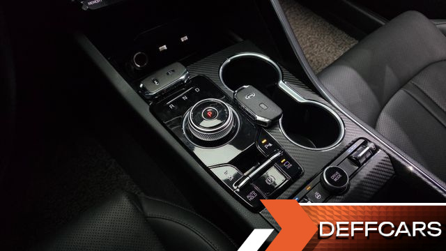 Kia K5 2.0 Noblesse купить на сайте DeffCars