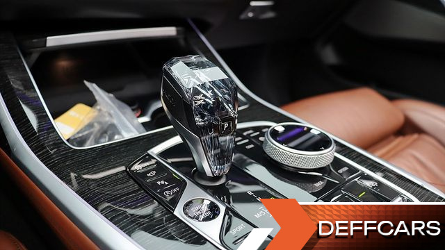 BMW X7 xDrive 40i M Sport 6STR купить на сайте DeffCars