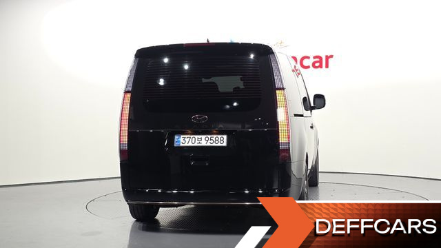 Hyundai STARIA Lounge 9-Seater Inspiration купить на сайте DeffCars