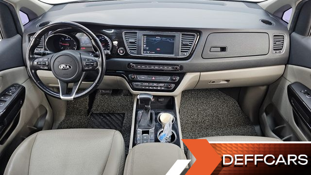 Kia CARNIVAL 9-Seater Prstige купить на сайте DeffCars