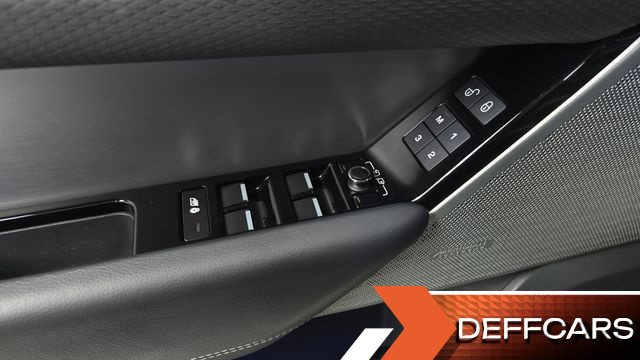 Land Rover RANGE ROVER VELAR 3.0 P380 R-Dynamic SE купить на сайте DeffCars