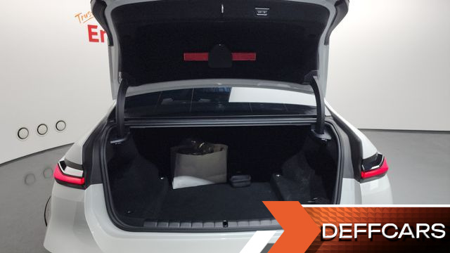 BMW 7-SERIES 740i xDrive M Sport купить на сайте DeffCars