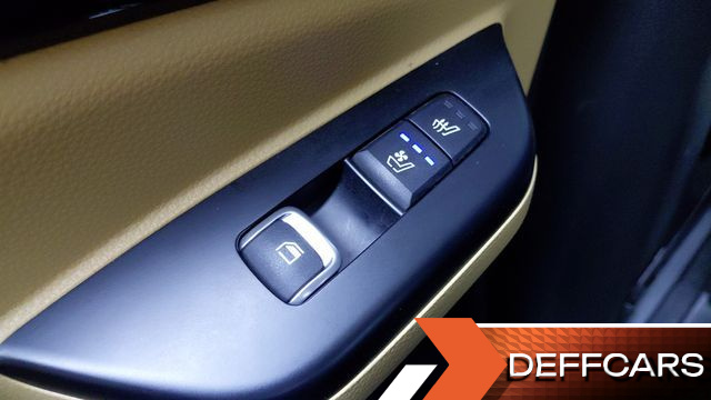 Kia CARNIVAL Diesel 9-Seater Prestige купить на сайте DeffCars