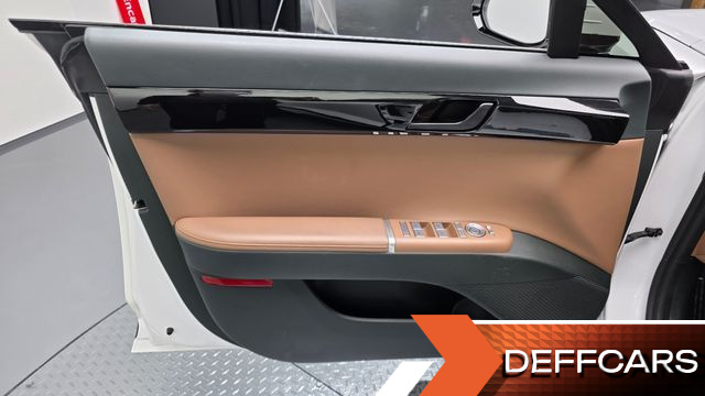 Hyundai GRANDEUR 2,5 Gasoline 2WD Premium купить на сайте DeffCars