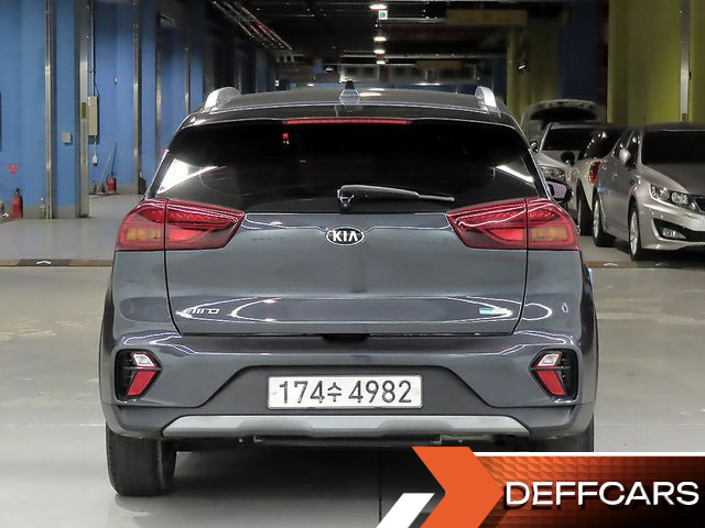 Kia NIRO 1.6 HEV Prestige купить на сайте DeffCars