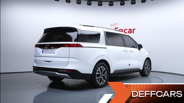 Kia CARNIVAL 9-Seater Prestige купить на сайте DeffCars