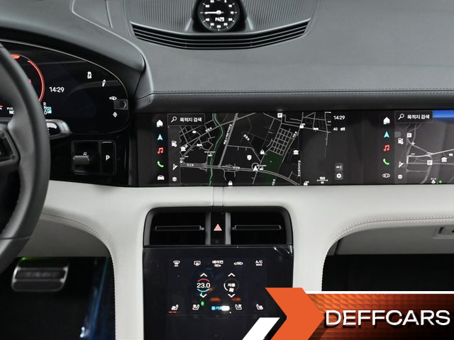 Porsche TAYCAN Turbo купить на сайте DeffCars