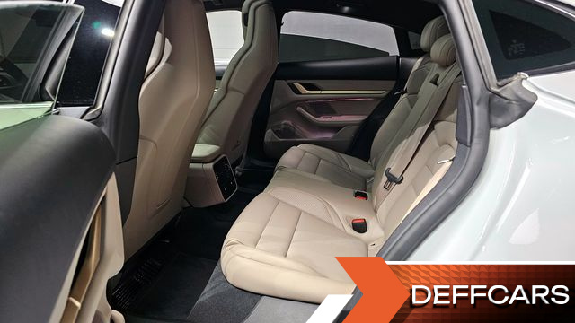 Porsche TAYCAN 4S купить на сайте DeffCars