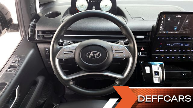 Hyundai STARIA L3.5 Lounge 7-Seater Inspiration купить на сайте DeffCars