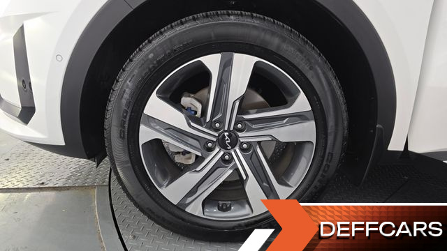 Kia SORENTO HEV 1.6 2WD Gravity купить на сайте DeffCars
