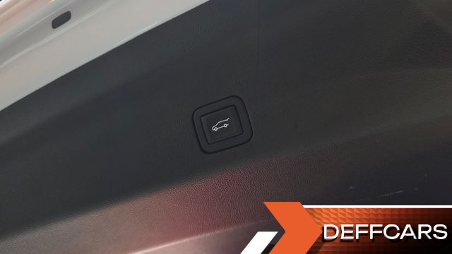 Cadillac ESCALADE 6.2 ESV ESV Sports Platinum купить на сайте DeffCars