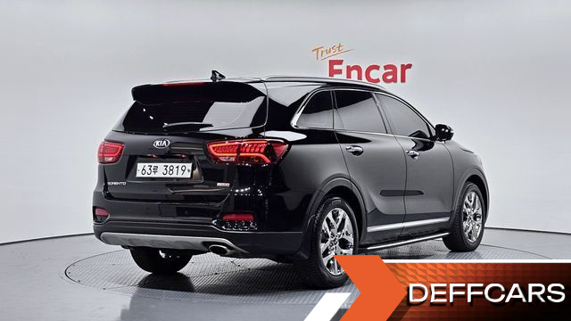 Kia SORENTO Gasoline 2.0 Turbo 2WD Master Special купить на сайте DeffCars