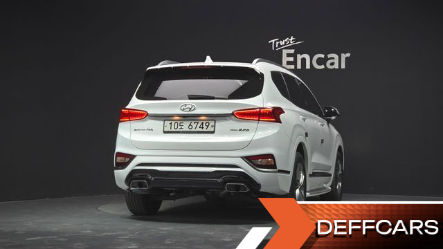 Hyundai SANTAFE Diesel 2.2 4WD Inspiration купить на сайте DeffCars
