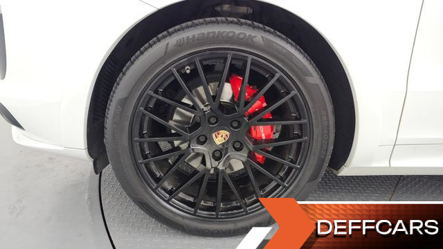 Porsche CAYENNE 3.0 купить на сайте DeffCars