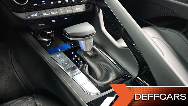 Hyundai AVANTE 1.6 Inspiration купить на сайте DeffCars