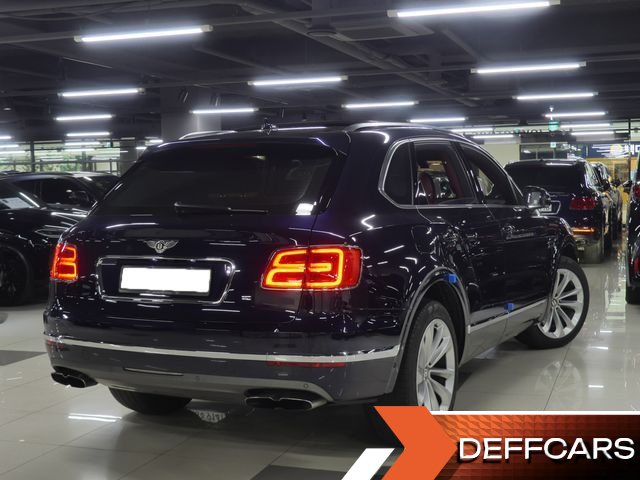 Bentley BENTAYGA 4.0 V8 купить на сайте DeffCars