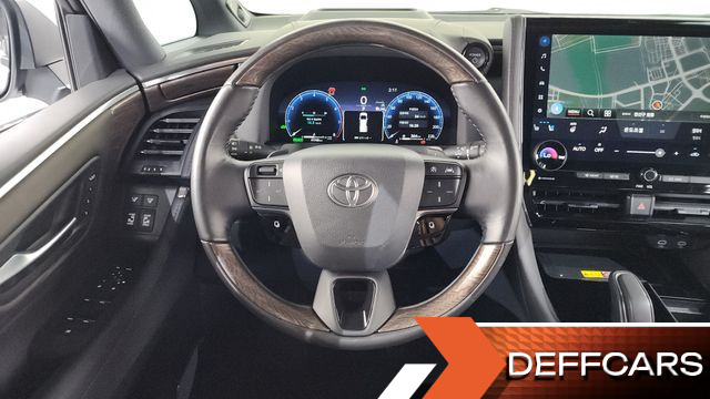 Toyota ALPHARD 2.5 HEV Executive AWD купить на сайте DeffCars