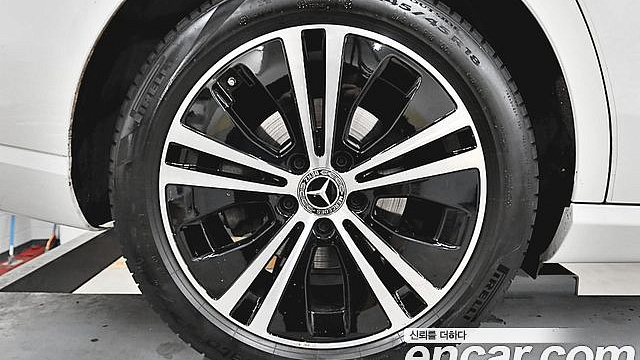 Mercedes E-CLASS E250 Avantgarde купить на сайте DeffCars