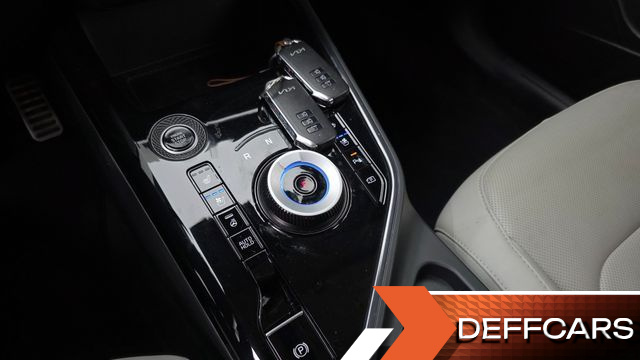 Kia NIRO Signature купить на сайте DeffCars
