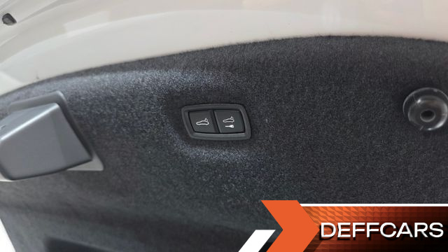 Porsche TAYCAN 4S купить на сайте DeffCars