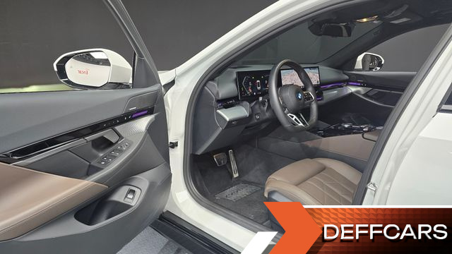 BMW 5-SERIES 520i M Sport купить на сайте DeffCars