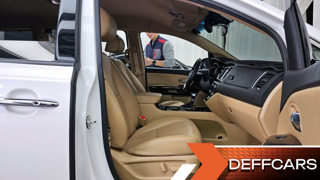 Kia CARNIVAL 9-Seater Noblesse Special купить на сайте DeffCars