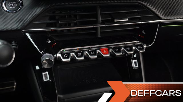 Peugeot 2008 1.5 BlueHDi GT Line купить на сайте DeffCars
