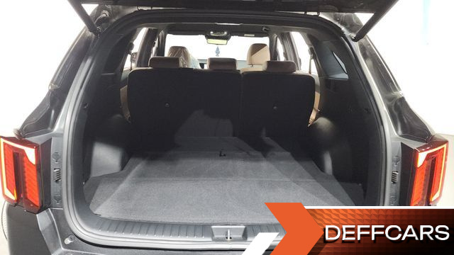 Kia SORENTO Diesel 2.2 2WD Signature купить на сайте DeffCars
