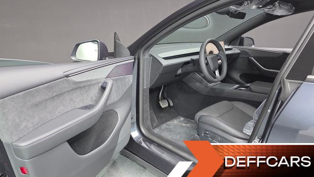 Tesla MODEL Y L Long Range AWD купить на сайте DeffCars
