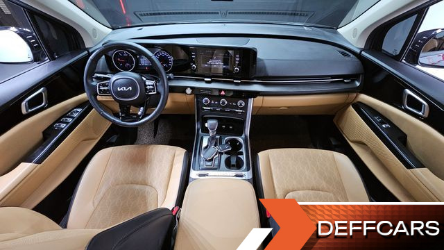 Kia CARNIVAL 9-Seater Prestige купить на сайте DeffCars