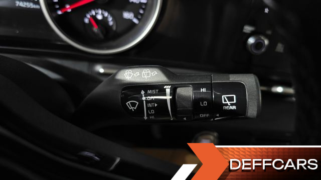 Kia CARNIVAL 11-Seater Prestige купить на сайте DeffCars