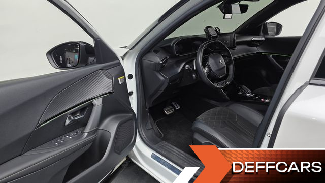 Peugeot 2008 1.5 BlueHDi GT Line купить на сайте DeffCars