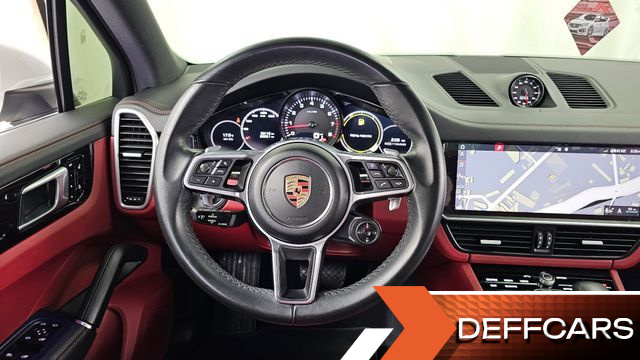 Porsche CAYENNE 3.0 купить на сайте DeffCars