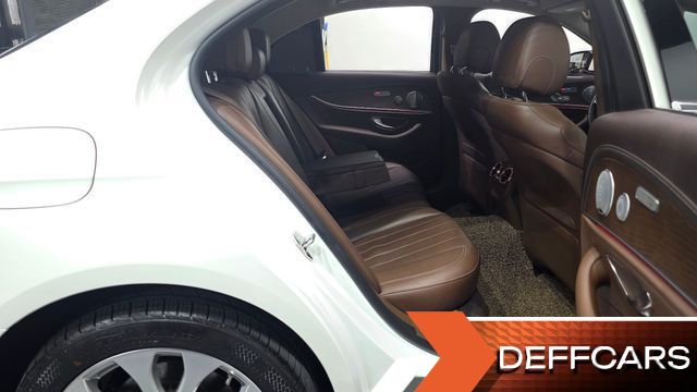 Mercedes E-CLASS E300 4MATIC Exclusive купить на сайте DeffCars