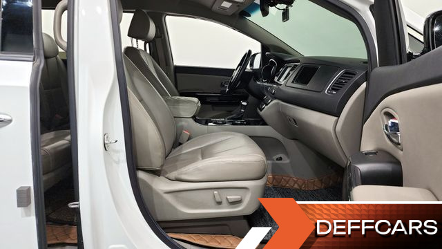 Kia CARNIVAL 9-Seater Noblesse Special купить на сайте DeffCars