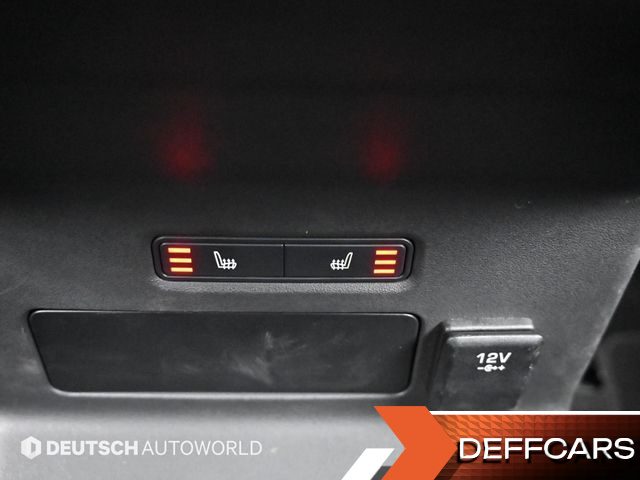 Land Rover RANGE ROVER VELAR 3.0 P380 R-Dynamic SE купить на сайте DeffCars