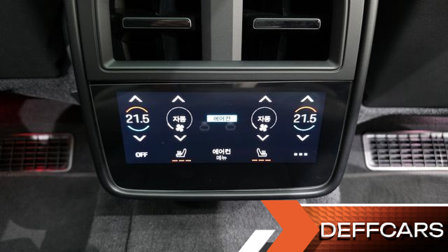 Porsche TAYCAN Base купить на сайте DeffCars