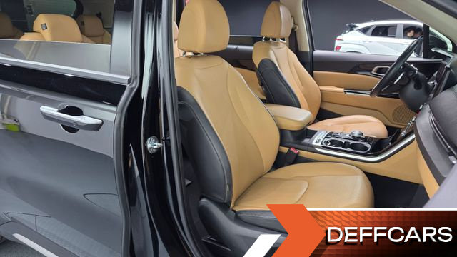 Kia CARNIVAL 9-Seater Noblesse купить на сайте DeffCars