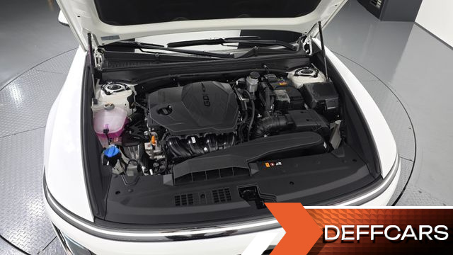 Hyundai GRANDEUR 2,5 Gasoline 2WD Calligraphy купить на сайте DeffCars