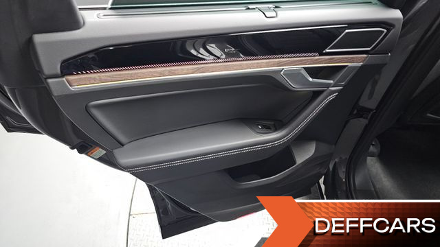 Volkswagen TOUAREG 3.0 TDI Prestige купить на сайте DeffCars