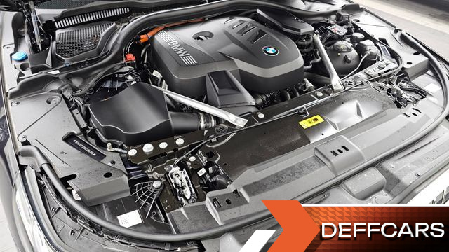 BMW 5-SERIES 530e xDrive M Sport купить на сайте DeffCars