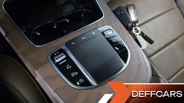 Mercedes E-CLASS E220d 4MATIC Exclusive купить на сайте DeffCars