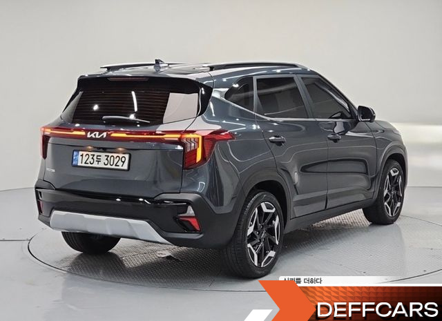 Kia SELTOS Gasoline 2.0 2WD Signature купить на сайте DeffCars