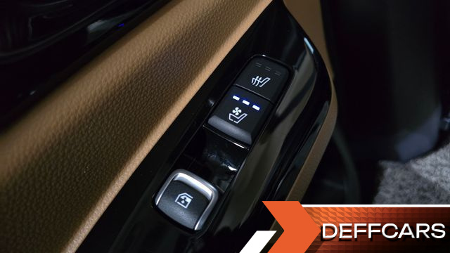 Kia CARNIVAL 9-Seater Signature купить на сайте DeffCars