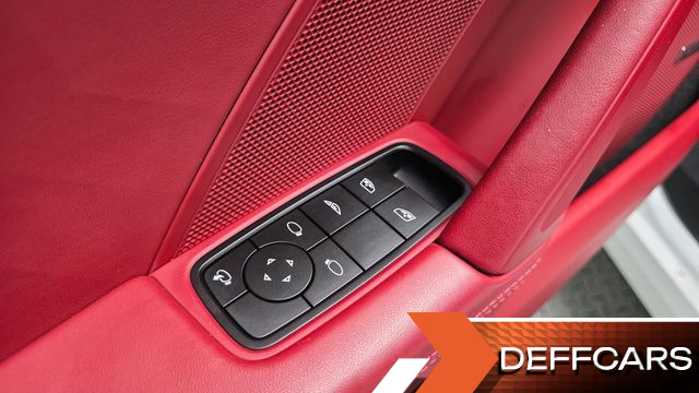 Porsche 911 Carrera 4 Cabriolet купить на сайте DeffCars