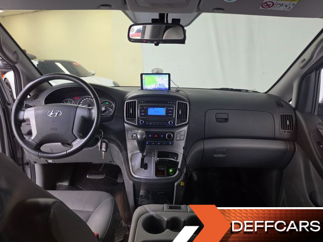 Hyundai STAREX Van 3-Seater Smart купить на сайте DeffCars