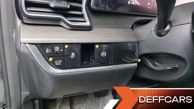 Kia SPORTAGE Gasoline 1.6 Turbo 2WD Signature купить на сайте DeffCars