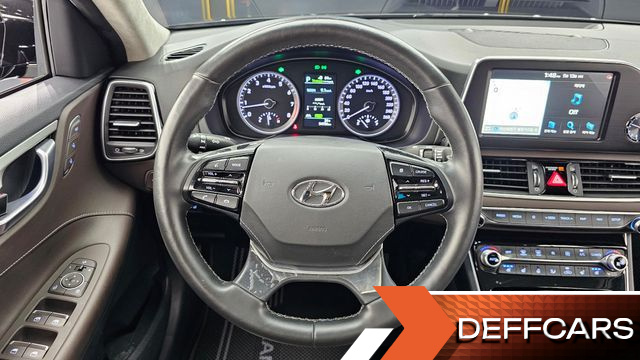 Hyundai GRANDEUR 2.4 Exclusive Special купить на сайте DeffCars