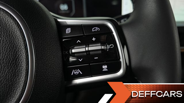 Kia CARNIVAL Gasoline 7-Seater Gravity купить на сайте DeffCars