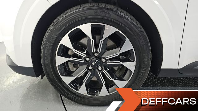 Kia CARNIVAL 9-Seater Prestige купить на сайте DeffCars